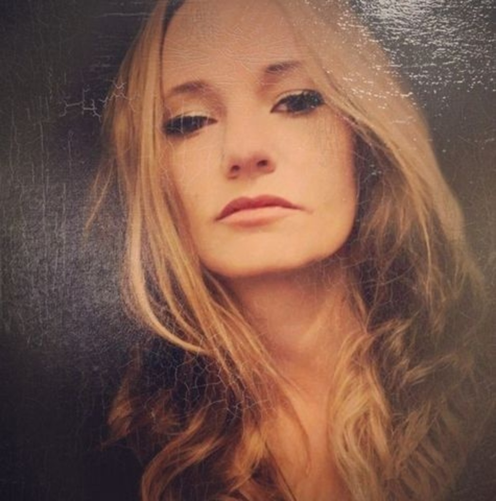 Meet your Posher, Lana